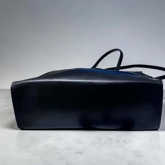 NWT Telfar Medium Shopping Bag Black Vegan Leather Tote w/ Dust Bag - Picture 6 of 7